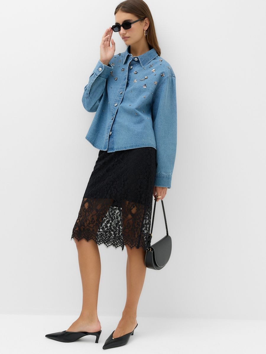 Poplin Oversized Shirt — model front