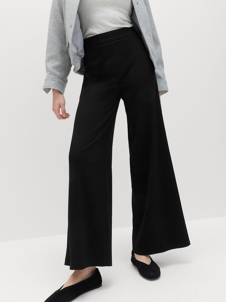 Wide-Leg Wool Trouser — model front